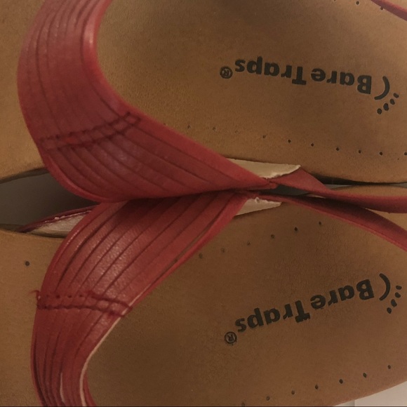 BARETRAPS Leather Slingback Low Wedge - Picture 6 of 10